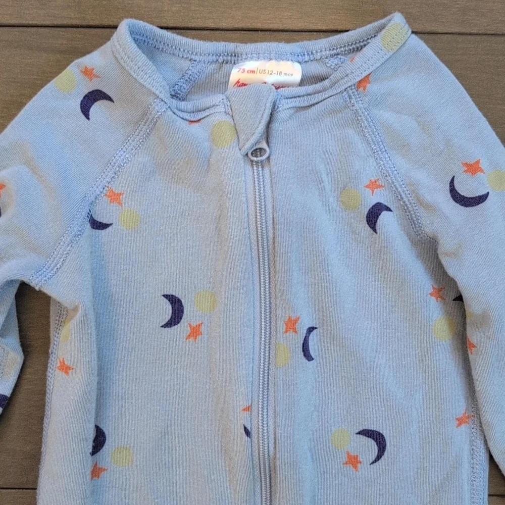Hanna Andersson 12-18 Month HannaSoft Stretch Moon and Star Print Sleeper